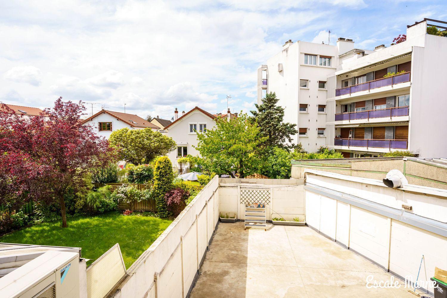 Escale-Marne Fr - 202 - Free Parking - Free Luggage Storage - All Equipped - Linen Included - Washing Machine - 10Mn Walk Metro 8 - Rer A - Panoramic View - From 1 To 14 Guests Maisons-Alfort Szoba fotó